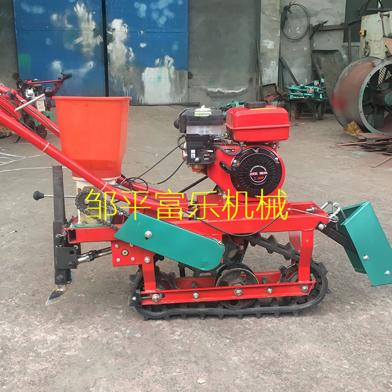 17大蒜收獲機(jī)2