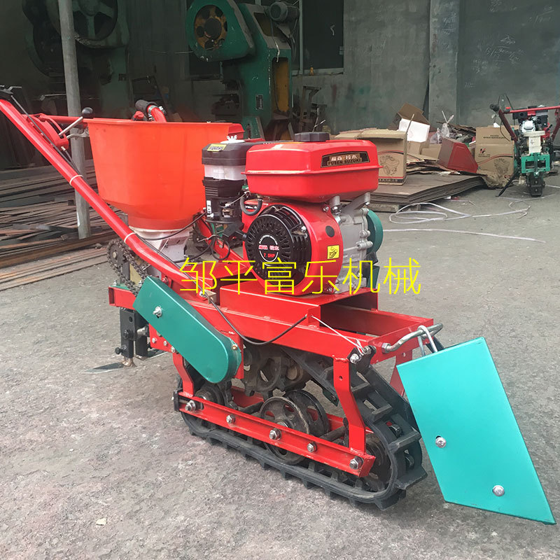 17大蒜收獲機(jī)3