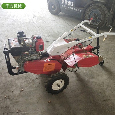 農(nóng)用柴油四驅(qū)小型微耕機(jī) 開溝犁地除草機(jī) 旋耕松土翻土機(jī)廠家