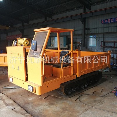 廠(chǎng)家定制專(zhuān)業(yè)快速履帶運(yùn)輸車(chē) 農(nóng)用運(yùn)輸拉貨車(chē) 轉(zhuǎn)向靈活工期短