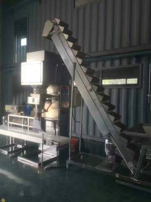 定量秤江西全自動(dòng)定量包裝機(jī)南昌飼料電腦包裝秤添加劑稱(chēng)重包裝機(jī)