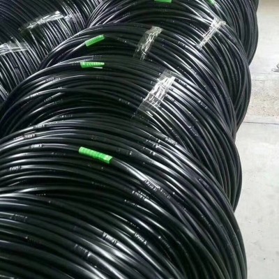 廠家供應(yīng)16mmpe滴灌管 果樹大棚農(nóng)用灌溉內(nèi)鑲圓柱式滴灌管