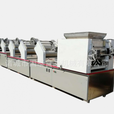 非油炸方便面生產(chǎn)機器 手排面生產(chǎn)成套設備 手排面生產(chǎn)線