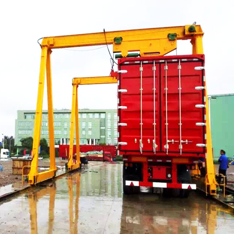 集裝箱起重機(jī)
