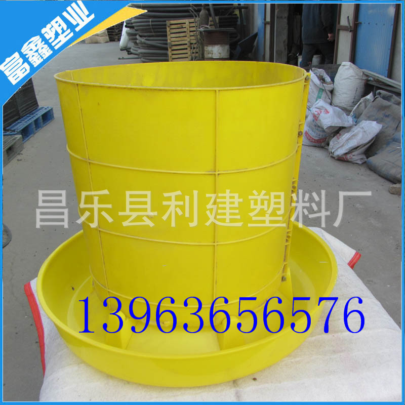 2072971352_1357618112