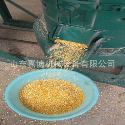 農(nóng)用谷子小麥去皮碾米機 電動稻谷碾米機 養(yǎng)馬用糧食擠扁機