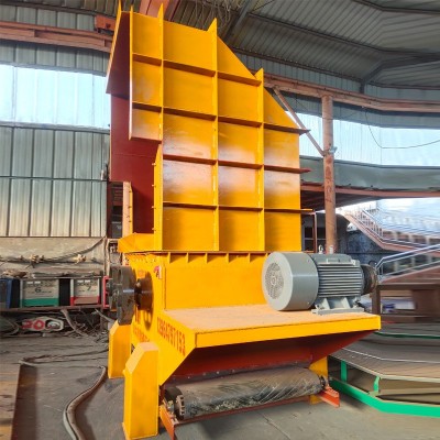 移動型木材燃料破碎機 雙輥樹皮樹墩機 拆遷料臥式破碎機設(shè)備