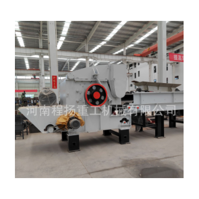 移動(dòng)大型木材綜合破碎機(jī) 建筑模板樹干削片機(jī) 樹枝綜合木材粉碎機(jī)
