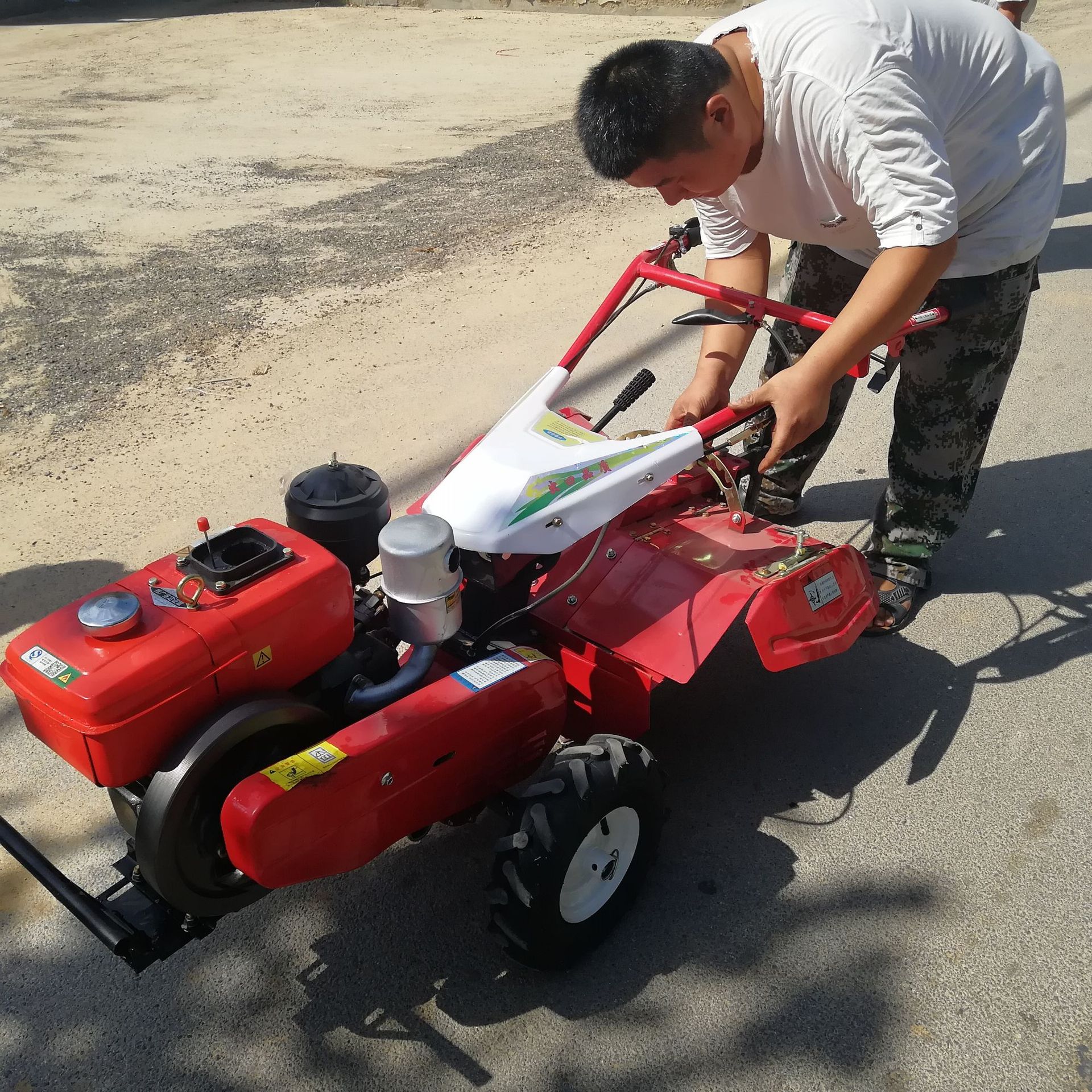 丹參種植旋耕機