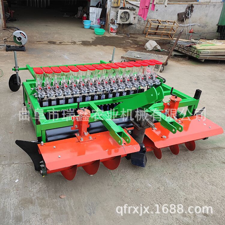 四輪帶小顆粒藥材播種機(jī)