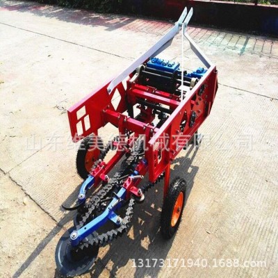 廠(chǎng)家熱銷(xiāo)大蒜花生收獲機(jī)手扶拖拉機(jī)播種機(jī)深淺可調(diào)更高效更完善