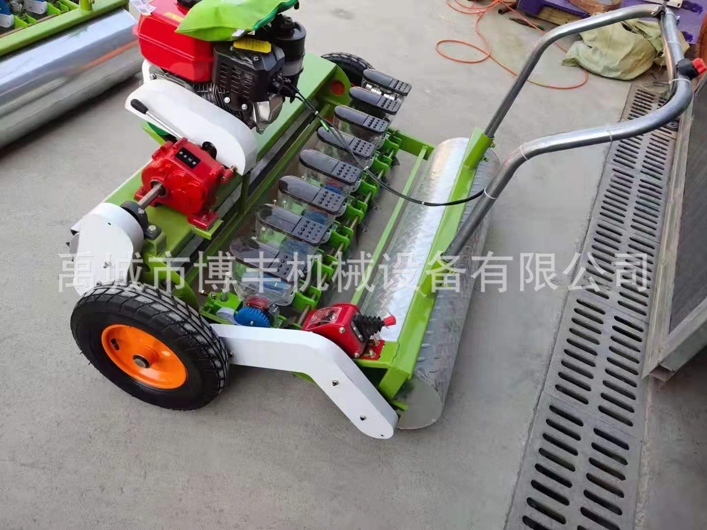 68f498c54578fcd36f1c0d15ad0657