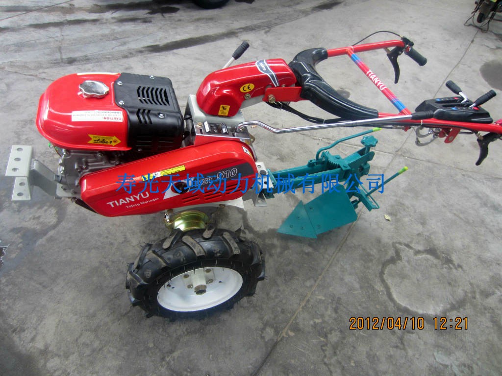 專(zhuān)業(yè)生產(chǎn)微耕機(jī) 定做各種型號(hào)微耕機(jī)專(zhuān)業(yè)生產(chǎn)微耕機(jī) 定做各種型號(hào)微耕機(jī)