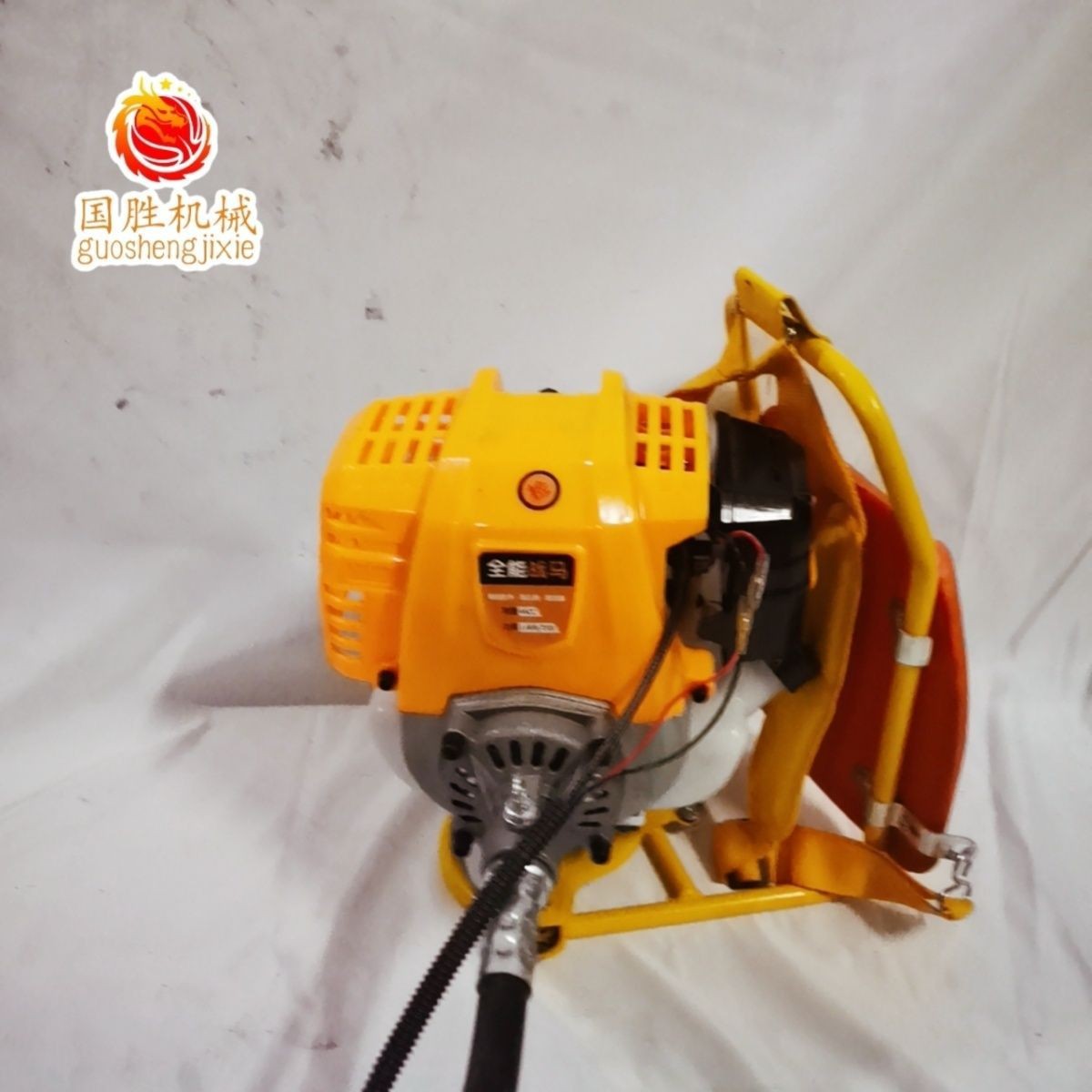 全能戰(zhàn)馬割草機(jī)四沖程背負(fù)式小型除草機(jī)多功能松土農(nóng)用開(kāi)荒家用