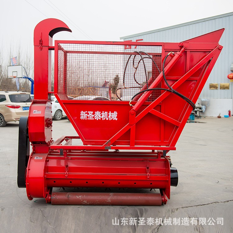 無(wú)土秸稈草料回收機(jī)養(yǎng)牛設(shè)備四輪帶草料青儲(chǔ)回收機(jī)二次粉碎收獲機(jī)
