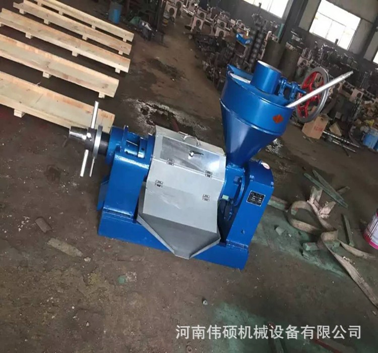 廠家直銷螺旋榨油機(jī)花生大豆菜籽棉籽 葵花籽螺旋榨油機(jī)