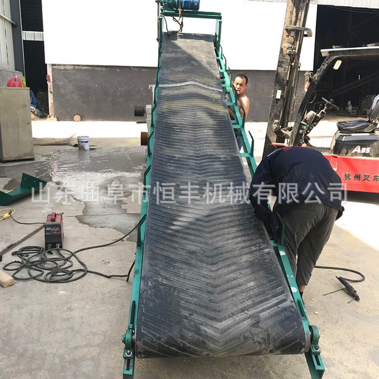 高品質(zhì)裝車糧食皮帶輸送機 升降移動式皮帶輸送機 加厚皮帶輸送機