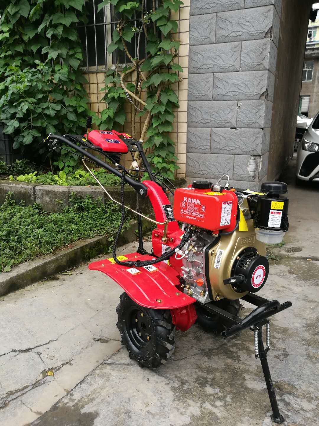 186F柴油微耕機(jī) 重慶微耕機(jī)廠 重慶彪漢農(nóng)業(yè)機(jī)械有限公司生產(chǎn)批發(fā)