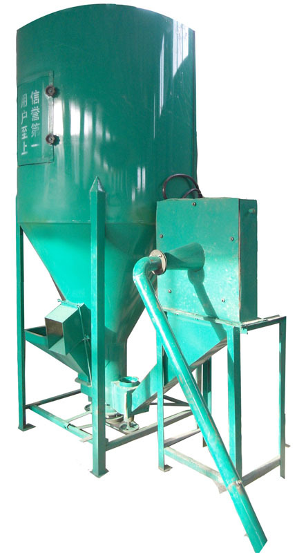 一噸立式粉碎攪拌一體機(jī)