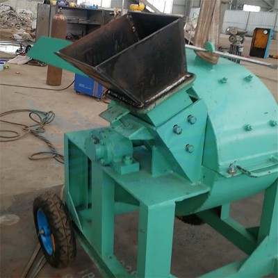 定制款廢柴杉木桿材破碎機(jī) 大小型綜合移動(dòng)木耳顆粒料高效粉碎機(jī)