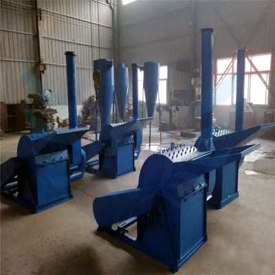 多功能錘片式有機(jī)肥420木頭材粉碎機(jī) 小型家用移動(dòng)樹枝強(qiáng)力木屑機(jī)