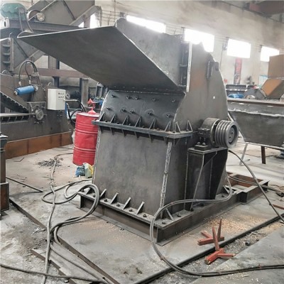 型木材樹(shù)枝粉碎機(jī)玉米芯稻草枝條粉碎設(shè)備農(nóng)林器械木屑粉碎機(jī)