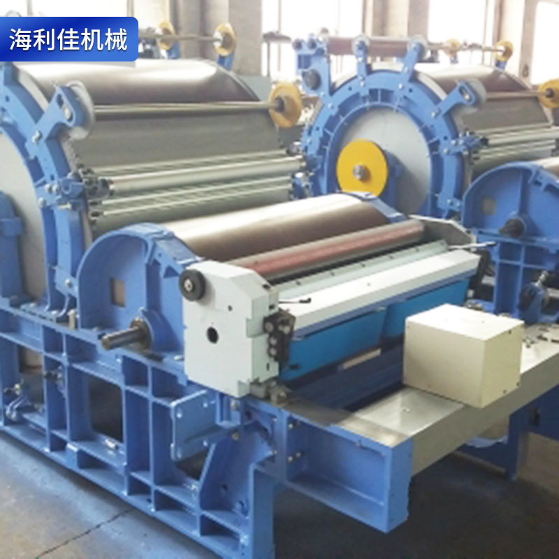 FA231梳棉機(jī) (5).jpg