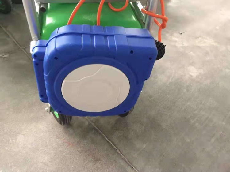 手推式自動(dòng)卷管噴霧機(jī)