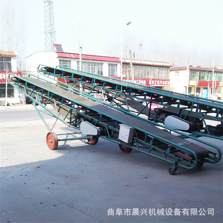 移動(dòng)方管伸縮輸送機(jī)糧食升降輸送皮帶機(jī)爬坡防滑伸縮運(yùn)送機(jī)械廠家