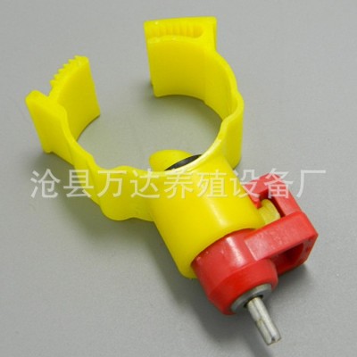 廠家供應(yīng) 雞用飲水器 家禽飲水器 雞用自動(dòng)飲乳頭式水水器 家禽