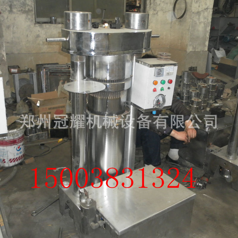 液壓榨油機(jī)