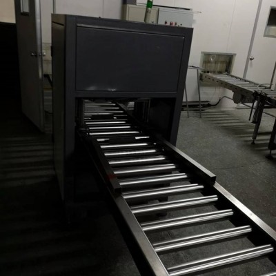 食用菌專用設(shè)備 動(dòng)力滾筒輸送機(jī) 金萬(wàn)捷 食用菌輸送線