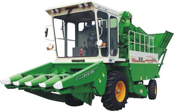 沃德4YZ-4B自走式玉米收獲機