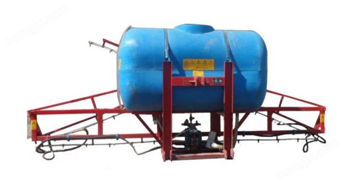 新疆駿鑫3WP-1200噴桿噴霧機(jī)