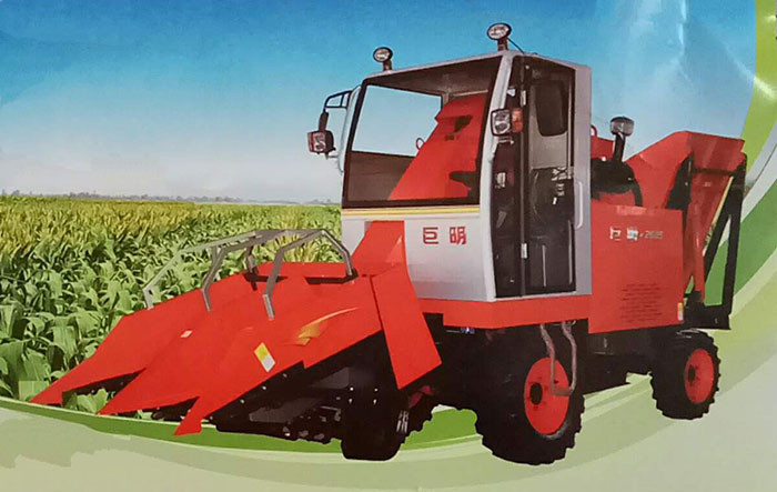 巨明4YZP-2C玉米收獲機(jī)