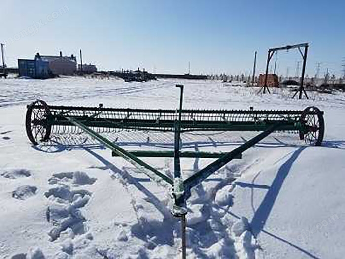 東原9L-6.0機引橫向摟草機