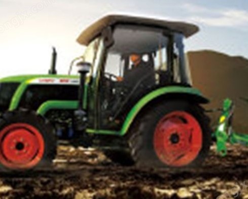 奇瑞RK404-B四輪驅(qū)動(dòng)拖拉機(jī)