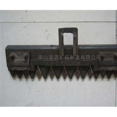 濟(jì)寧收獲機(jī)切割器農(nóng)機(jī)配件銷售