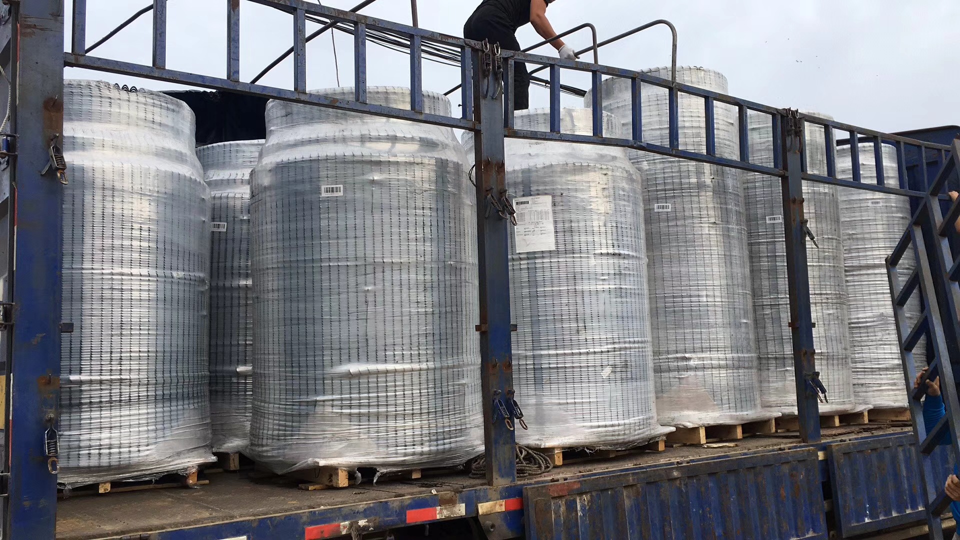 自動(dòng)料線 雞舍養(yǎng)雞料線 養(yǎng)雞自動(dòng)料線 肉雞養(yǎng)殖設(shè)備 平養(yǎng)雞料線