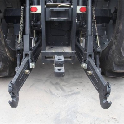 東方紅LF2204輪式拖拉機(jī)