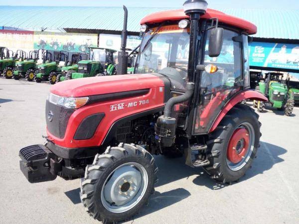 五征MC704輪式拖拉機(jī)