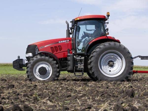 凱斯Puma 2104輪式拖拉機