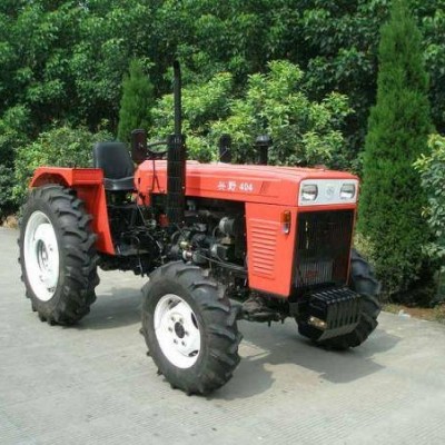 404輪式拖拉機(jī)