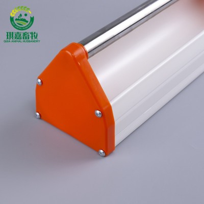 現(xiàn)貨60cm鴿子食槽可旋轉(zhuǎn)加厚養(yǎng)殖信鴿喂食器塑鋼60cm鴿子飼料槽