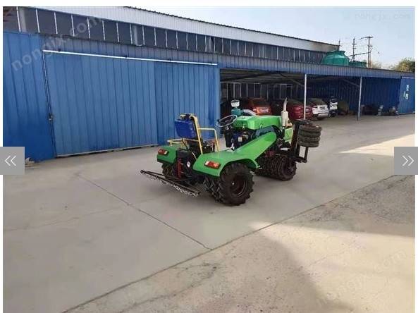 自走式小麥壓地機(jī)