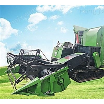 良誠(chéng)全自動(dòng)履帶式青儲(chǔ)機(jī)