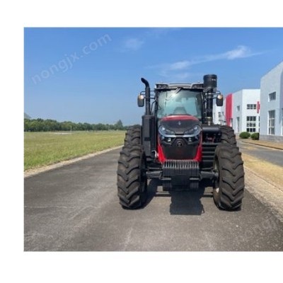 GH2604 雙胎馬力輪式拖拉機