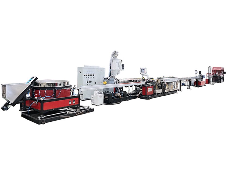 貼片式滴灌帶生產(chǎn)線