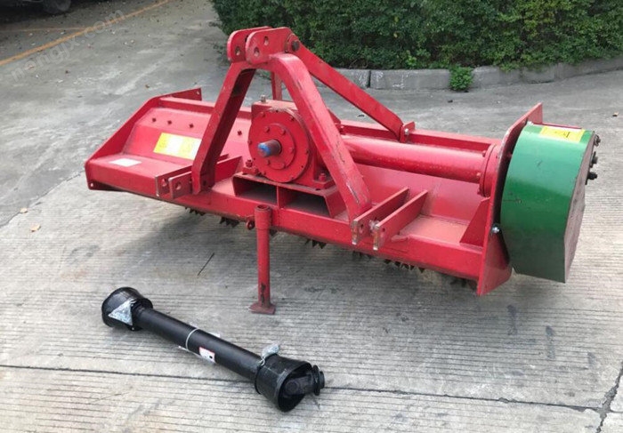 安徽衛(wèi)民4J-180型秸稈粉碎還田機