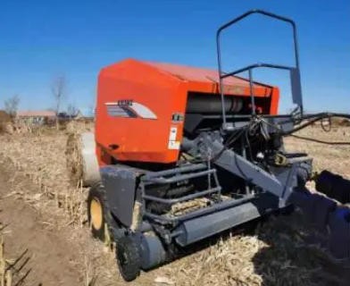 山東江華9YGQ-2.2圓草捆打捆機(jī)